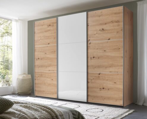 staud_kast_2 staud kast 3 deurs bruin wit